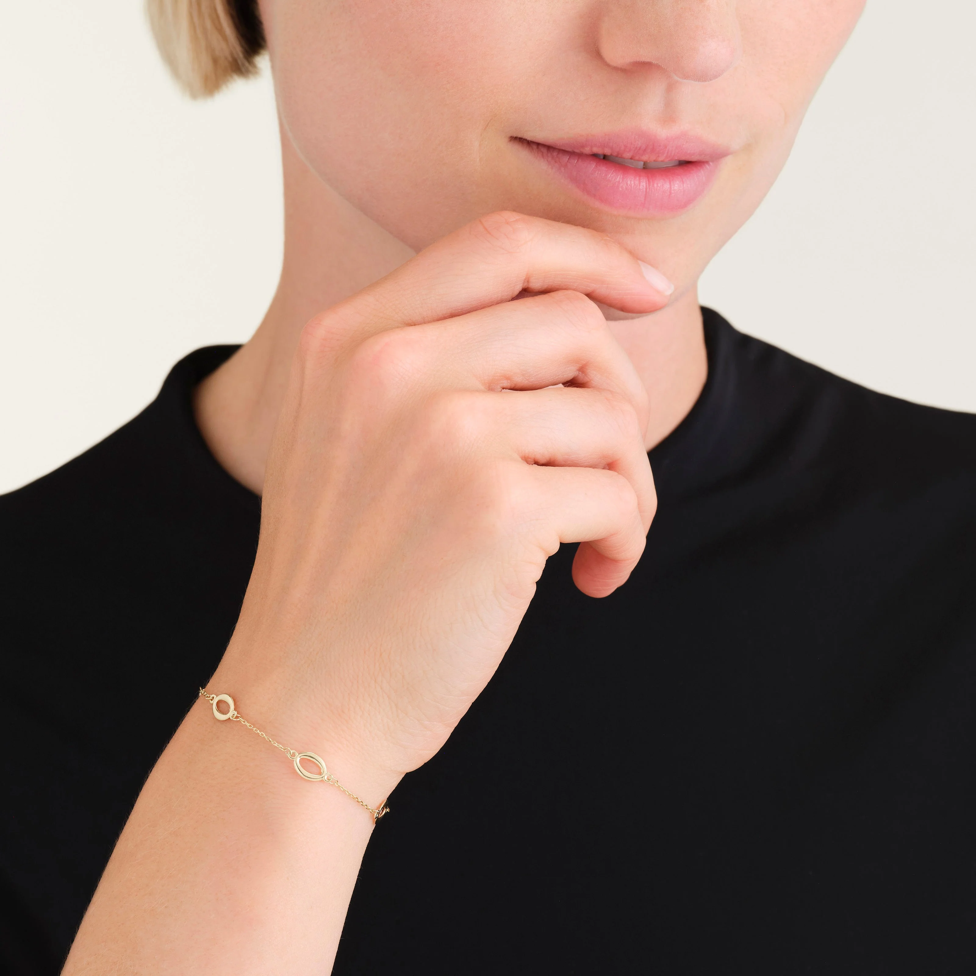 Oval Armband - Image 2
